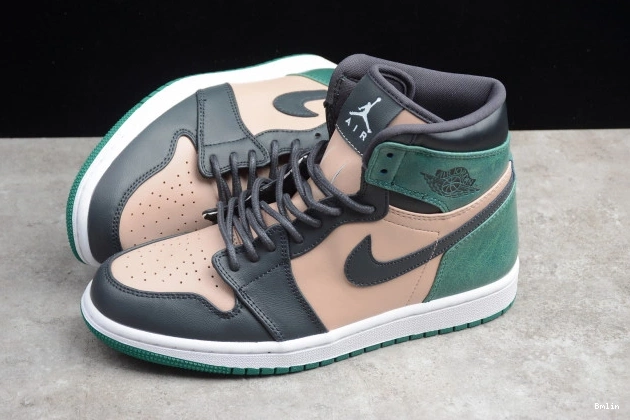 Boostmaster lin Bio Jordan Retro 1 AH7389-203 High Beige Mystic Air Green Anthracite 0820